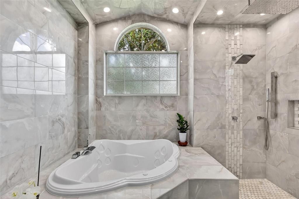 Active With Contract: $589,999 (4 beds, 3 baths, 3769 Square Feet)