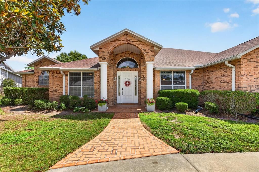 Active With Contract: $589,999 (4 beds, 3 baths, 3769 Square Feet)