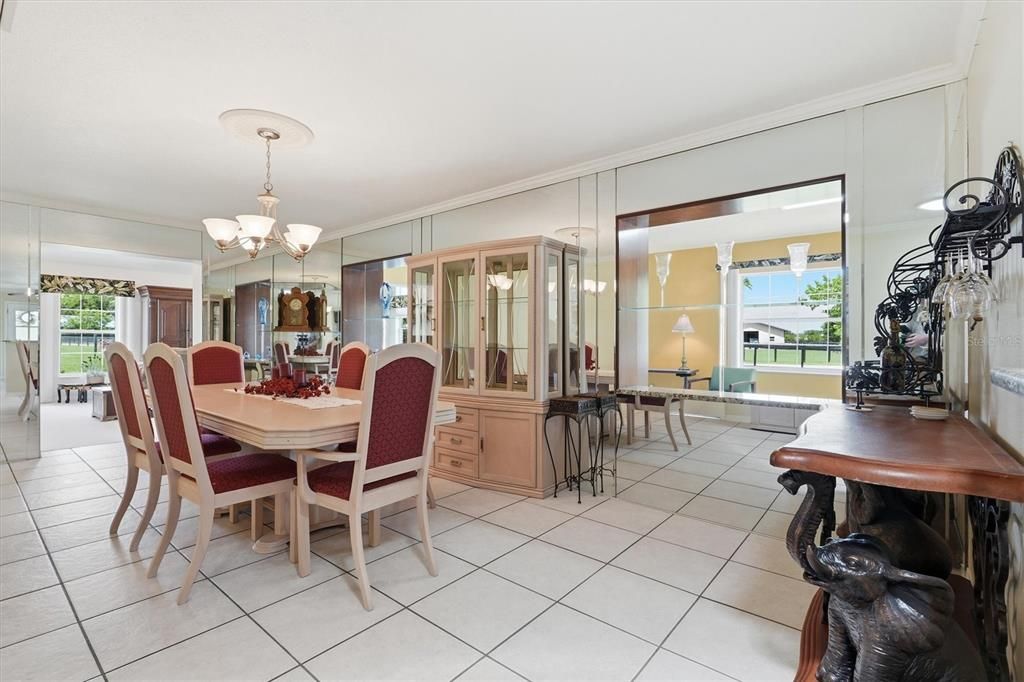 For Sale: $719,900 (5 beds, 3 baths, 4376 Square Feet)