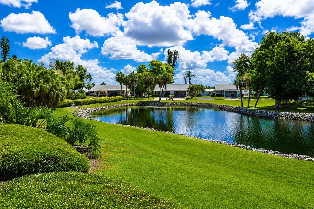 For Sale: $270,000 (2 beds, 2 baths, 1525 Square Feet)