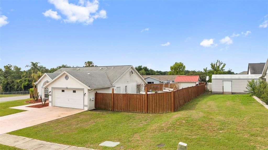 For Sale: $350,000 (3 beds, 2 baths, 1392 Square Feet)