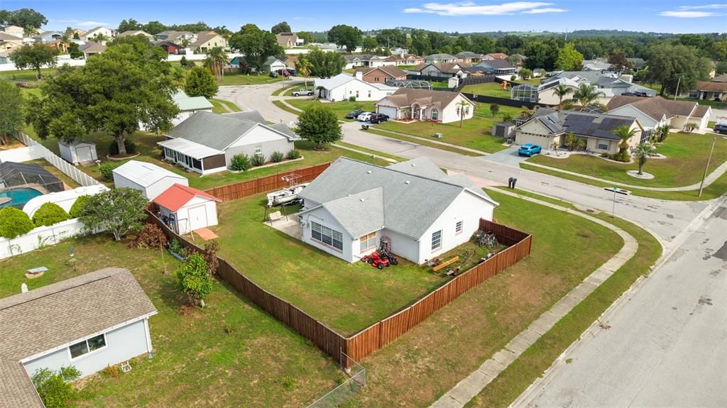 For Sale: $350,000 (3 beds, 2 baths, 1392 Square Feet)