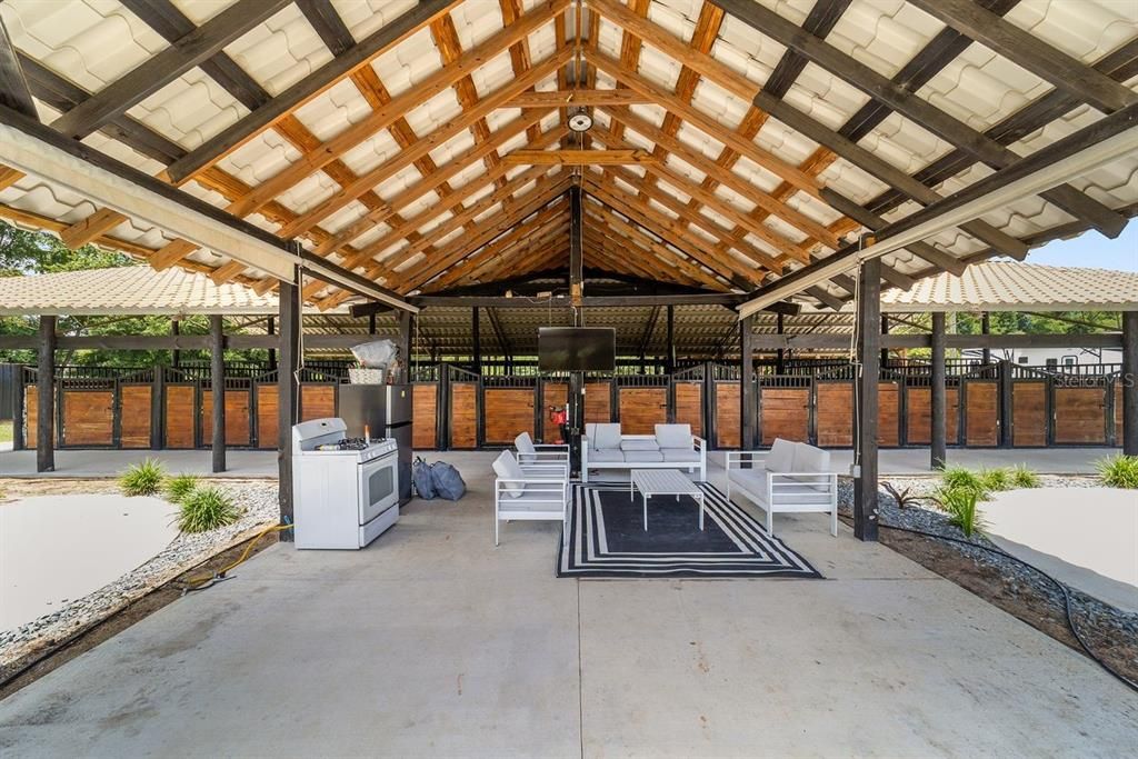For Sale: $524,900 (3.37 acres)