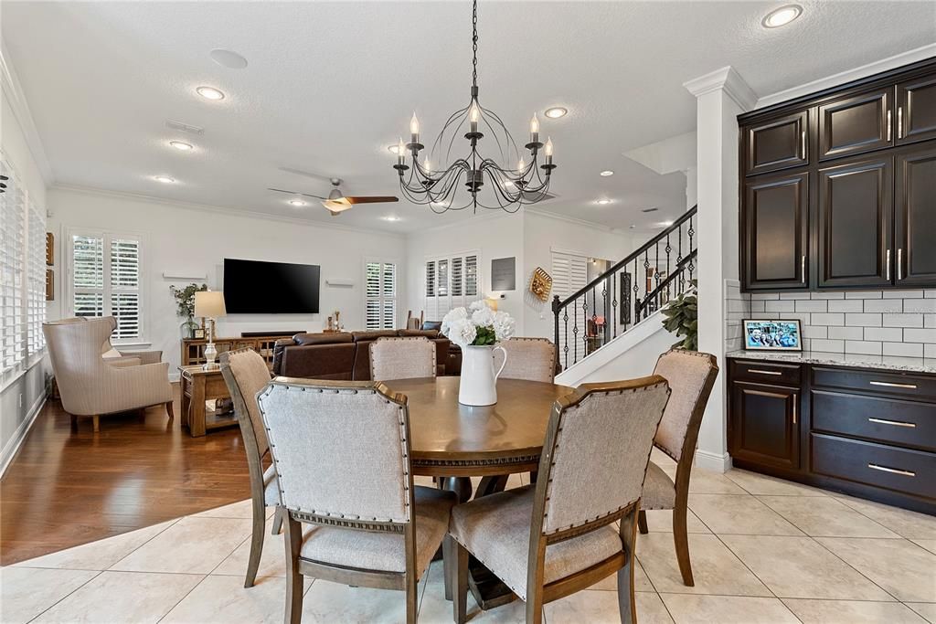 For Sale: $965,000 (5 beds, 3 baths, 3735 Square Feet)