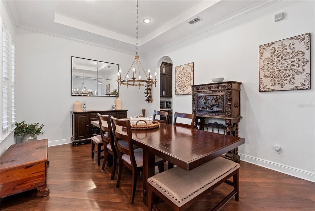 For Sale: $965,000 (5 beds, 3 baths, 3735 Square Feet)