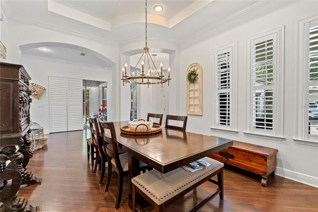 For Sale: $965,000 (5 beds, 3 baths, 3735 Square Feet)