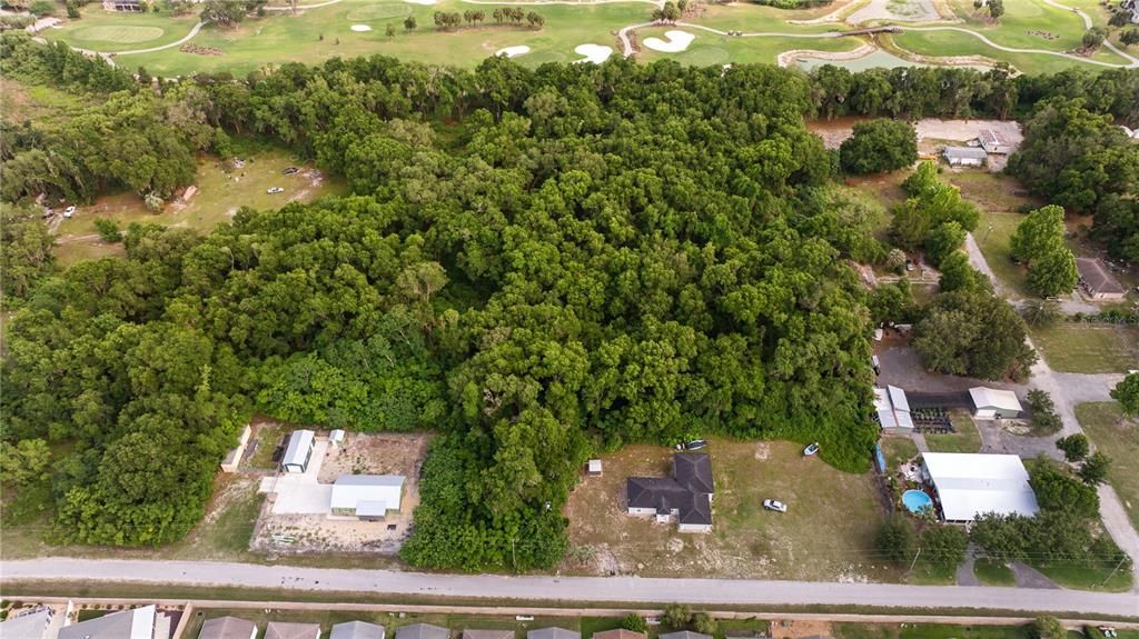 待售: $250,000 (3.22 acres)