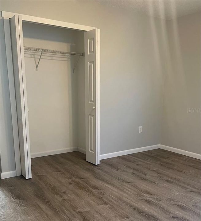 For Rent: $2,400 (3 beds, 2 baths, 1296 Square Feet)