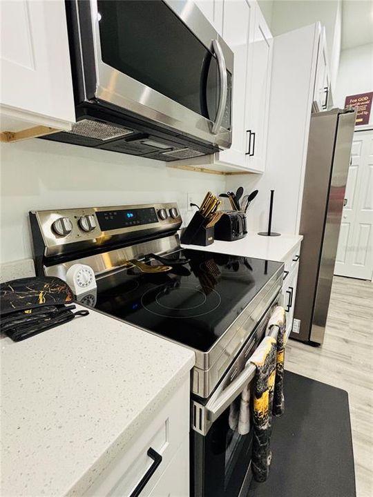 For Sale: $279,900 (3 beds, 2 baths, 1522 Square Feet)