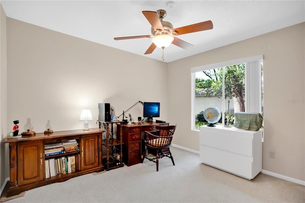 For Sale: $465,000 (3 beds, 2 baths, 1833 Square Feet)