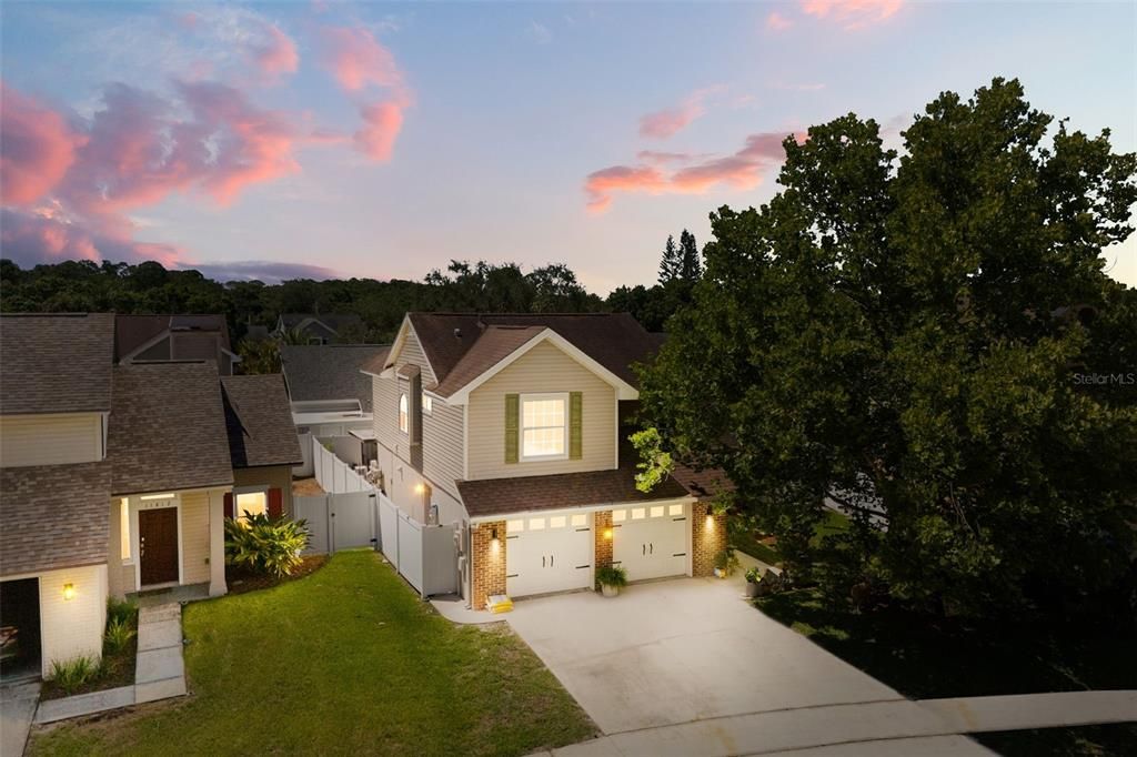 Active With Contract: $450,000 (3 beds, 2 baths, 1579 Square Feet)