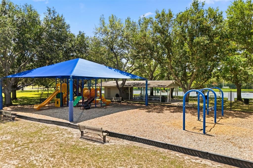 Active With Contract: $450,000 (3 beds, 2 baths, 1579 Square Feet)