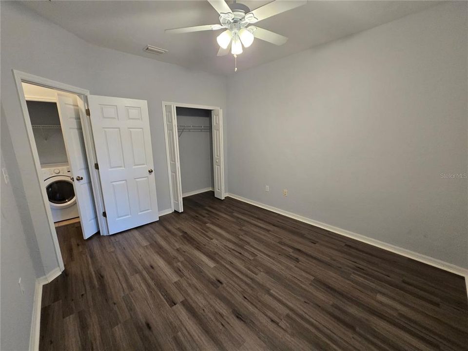 For Rent: $2,075 (3 beds, 2 baths, 1380 Square Feet)