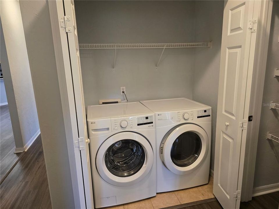 For Rent: $2,075 (3 beds, 2 baths, 1380 Square Feet)