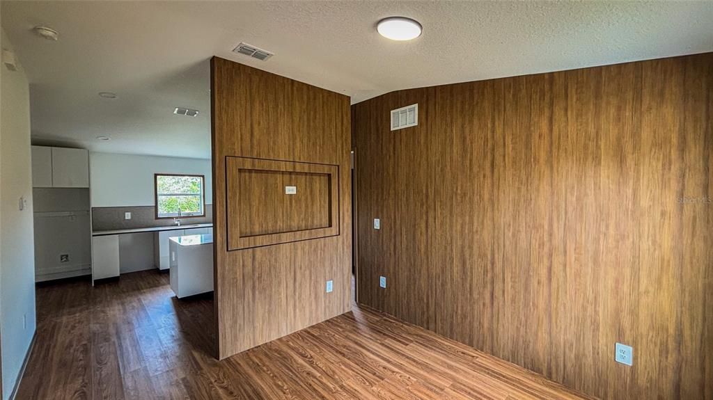 В аренду: $1,790 (3 спален, 2 ванн, 1036 Квадратных фут)