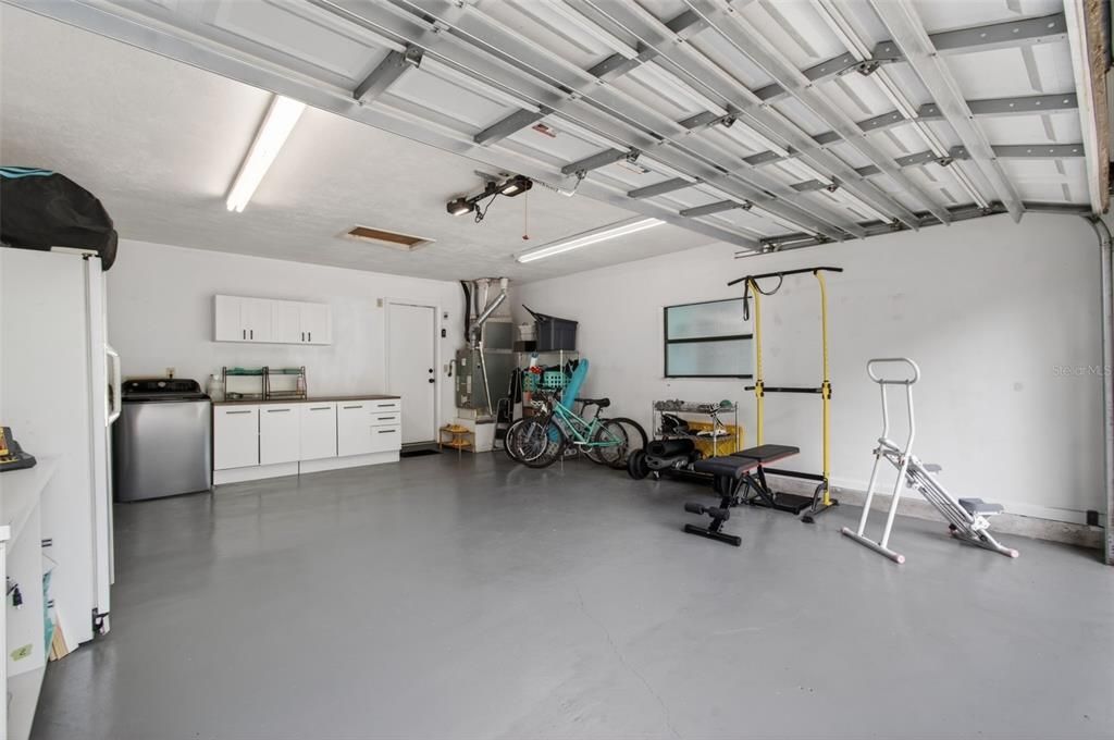 For Sale: $294,900 (2 beds, 2 baths, 1196 Square Feet)