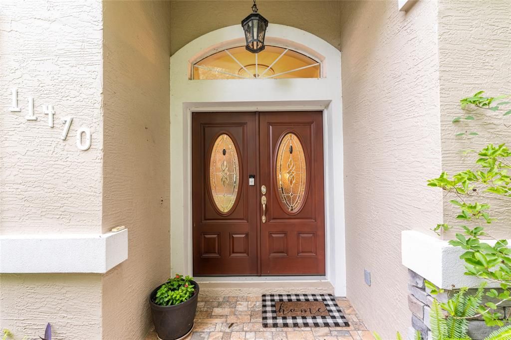 Active With Contract: $550,000 (3 beds, 2 baths, 2634 Square Feet)
