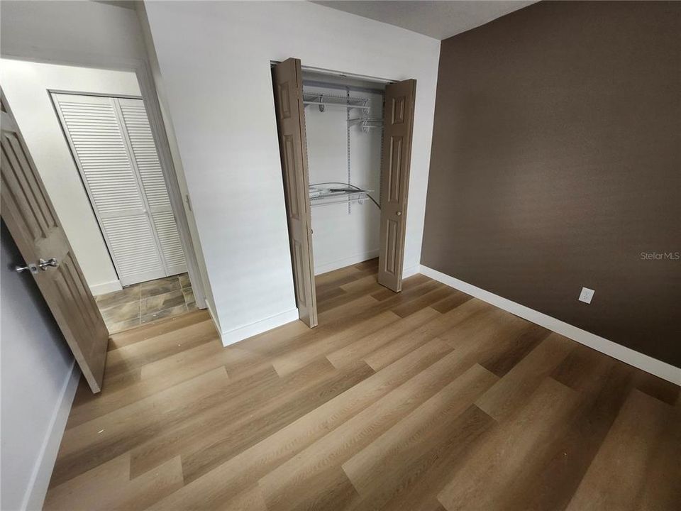 For Sale: $237,000 (2 beds, 2 baths, 1110 Square Feet)