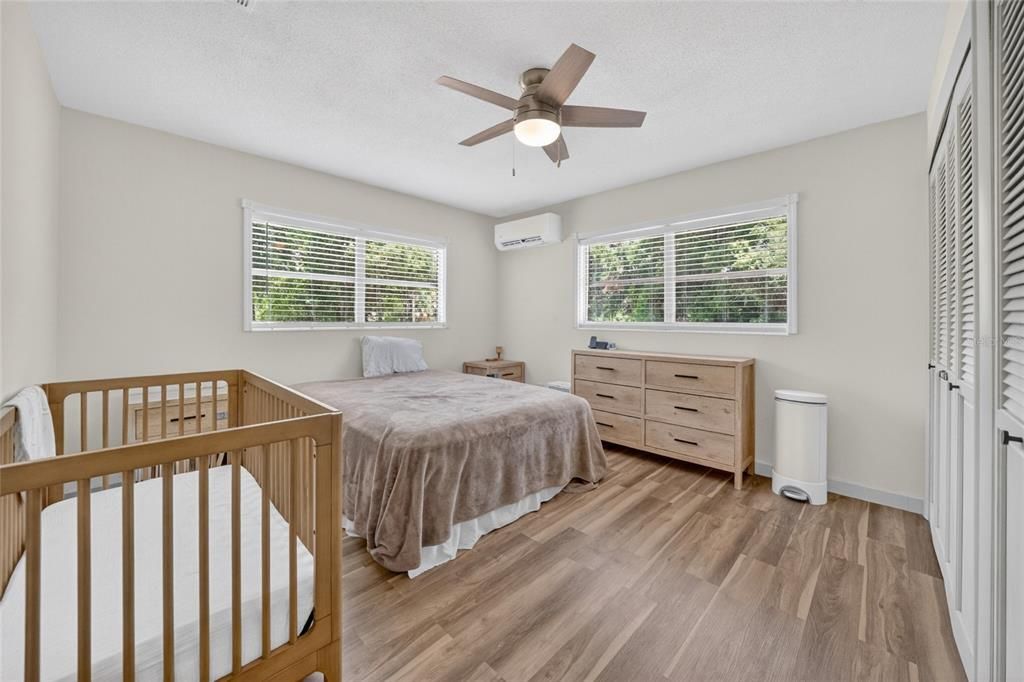 For Sale: $289,000 (3 beds, 2 baths, 1264 Square Feet)