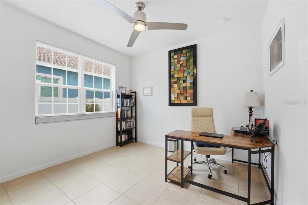 For Sale: $649,900 (5 beds, 3 baths, 2947 Square Feet)