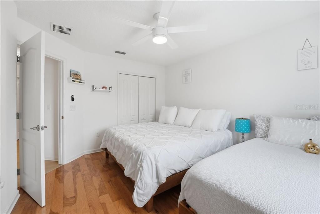 For Sale: $649,900 (5 beds, 3 baths, 2947 Square Feet)