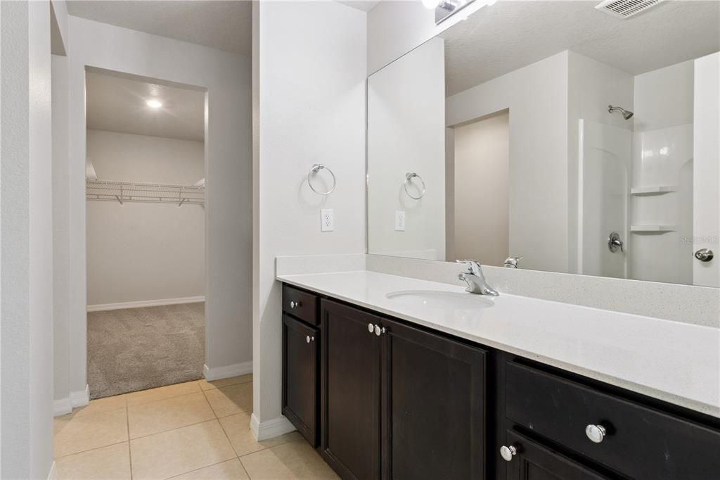 For Sale: $309,900 (3 beds, 2 baths, 1658 Square Feet)