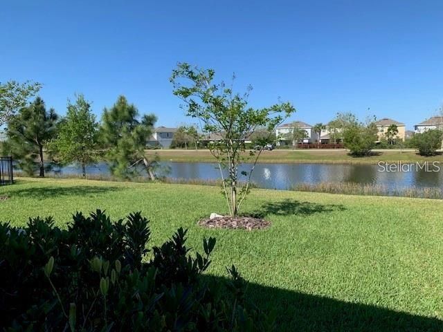 For Rent: $2,800 (4 beds, 3 baths, 2074 Square Feet)