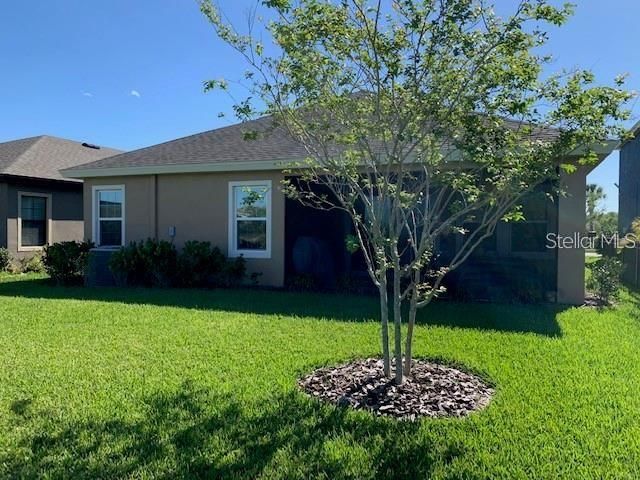 For Rent: $2,800 (4 beds, 3 baths, 2074 Square Feet)