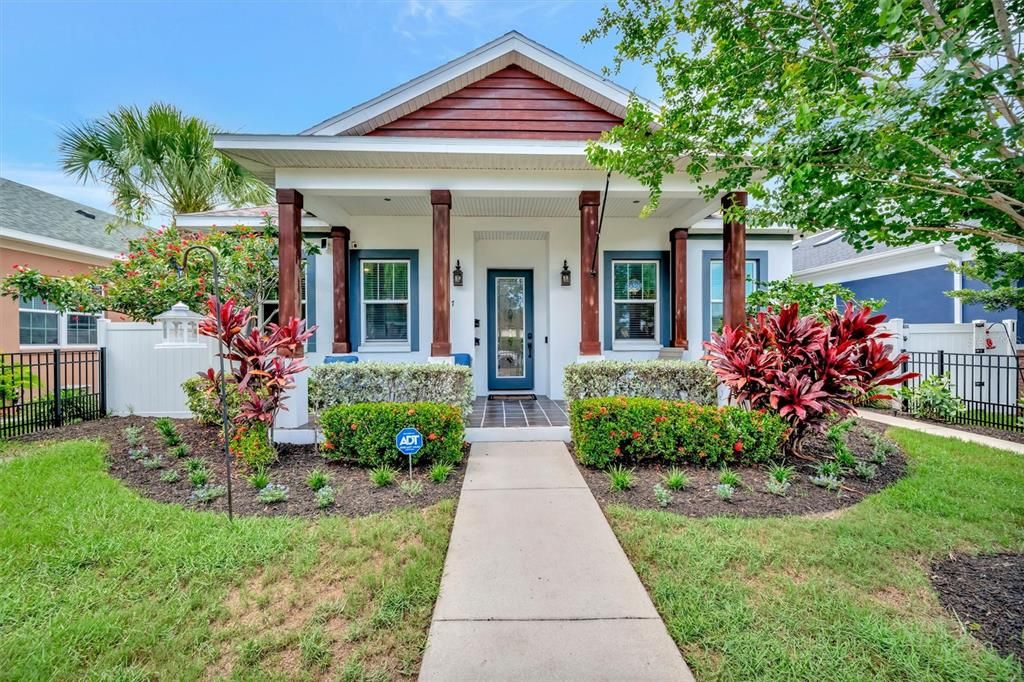 For Sale: $1,200,000 (4 beds, 3 baths, 2387 Square Feet)