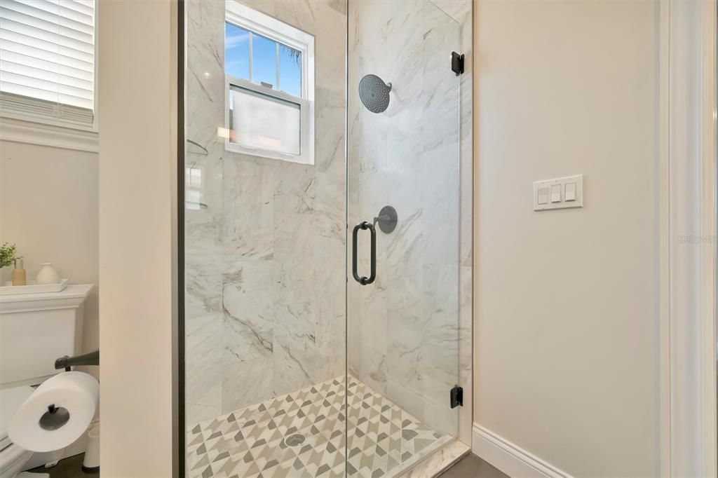 For Sale: $1,200,000 (4 beds, 3 baths, 2387 Square Feet)