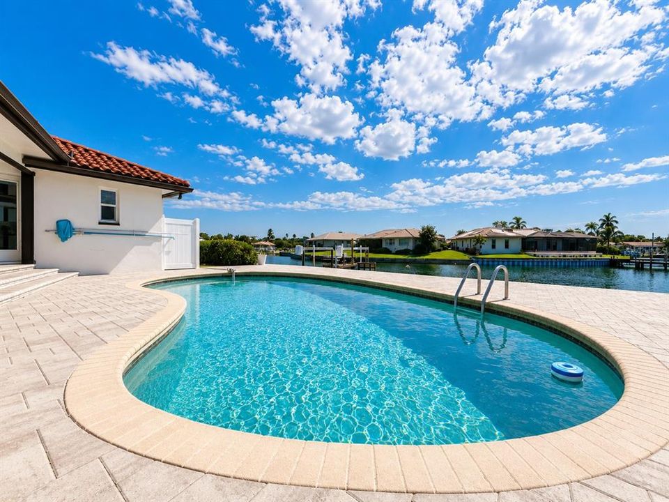 For Sale: $1,450,000 (4 beds, 3 baths, 2449 Square Feet)