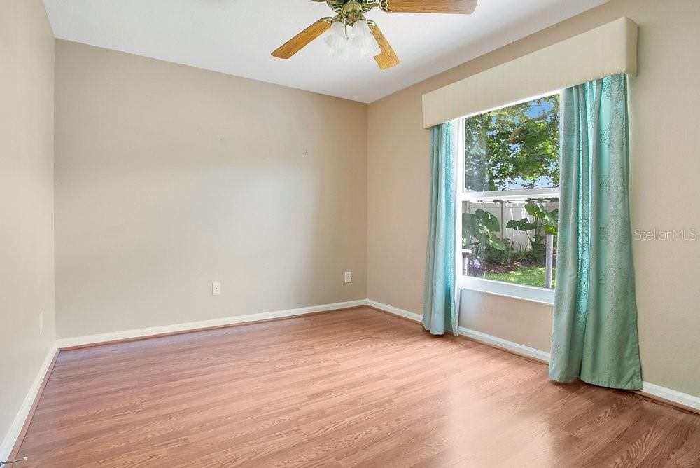 For Sale: $625,000 (4 beds, 3 baths, 2333 Square Feet)