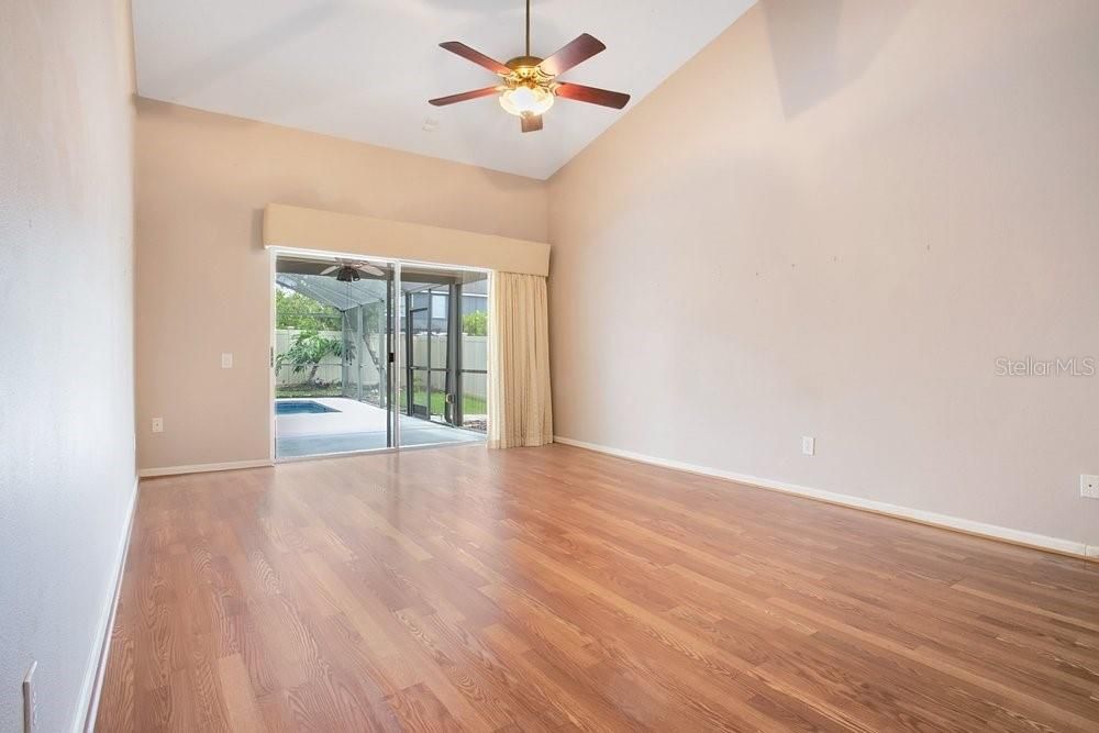 For Sale: $625,000 (4 beds, 3 baths, 2333 Square Feet)