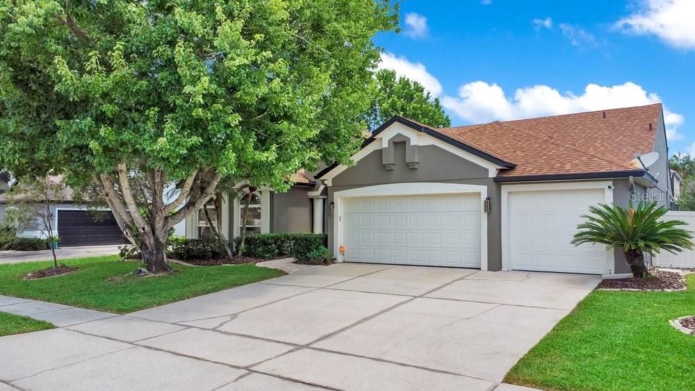 For Sale: $625,000 (4 beds, 3 baths, 2333 Square Feet)