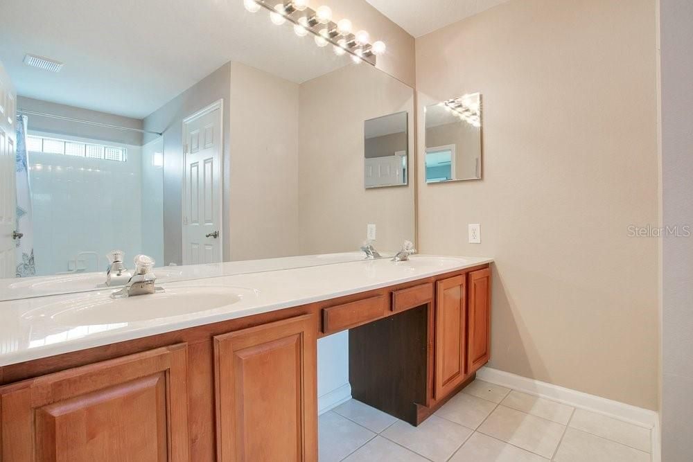 For Sale: $625,000 (4 beds, 3 baths, 2333 Square Feet)