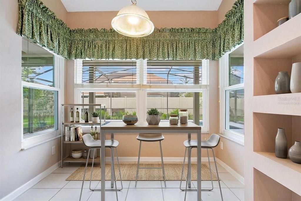 For Sale: $625,000 (4 beds, 3 baths, 2333 Square Feet)