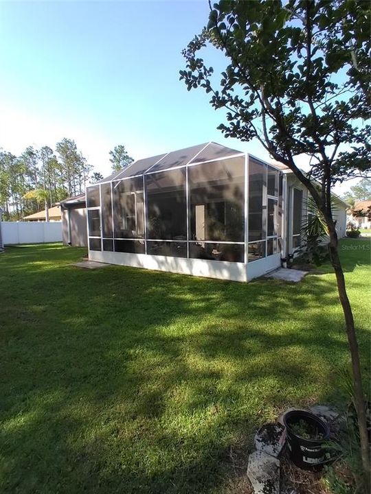For Sale: $449,900 (4 beds, 3 baths, 2381 Square Feet)