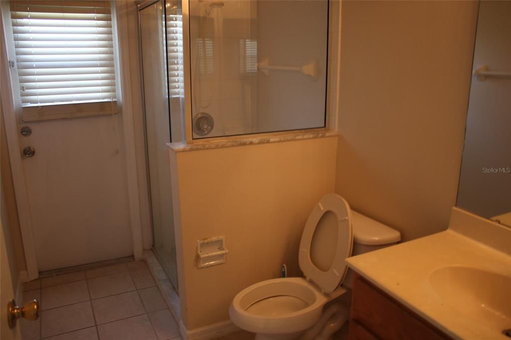 В аренду: $2,195 (4 спален, 3 ванн, 2221 Квадратных фут)