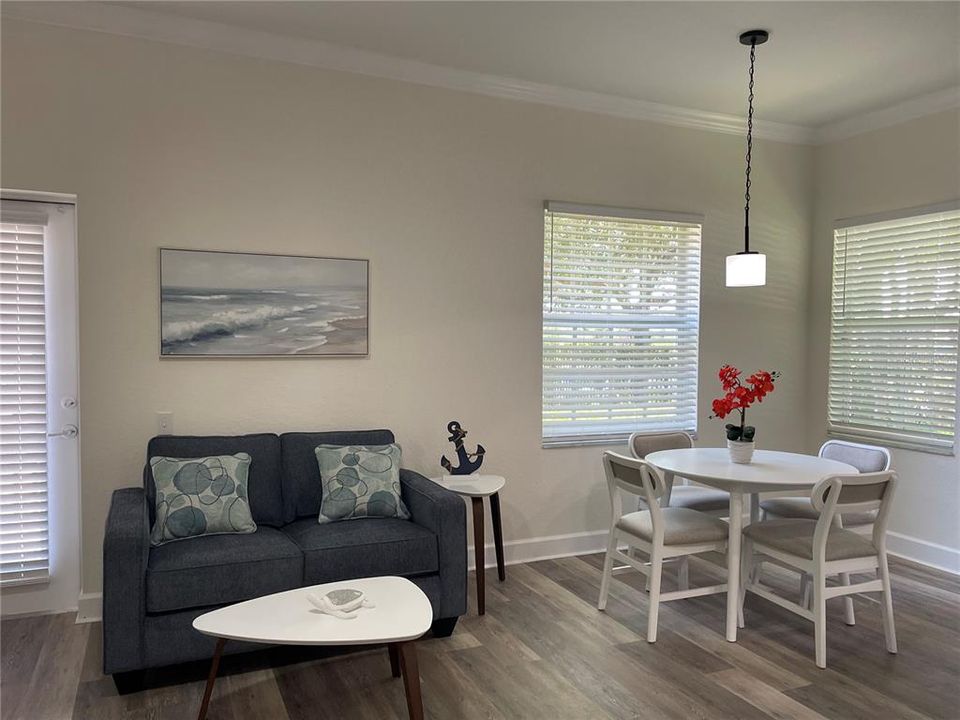 En Venta: $349,000 (3 camas, 2 baños, 1445 Pies cuadrados)