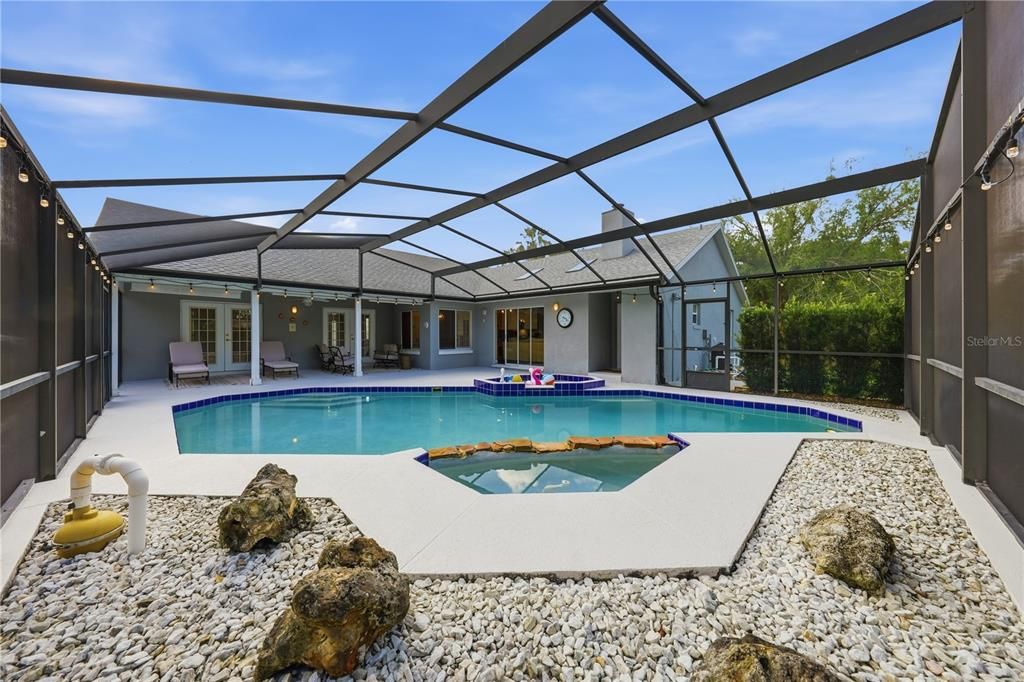 For Sale: $515,000 (4 beds, 3 baths, 2234 Square Feet)