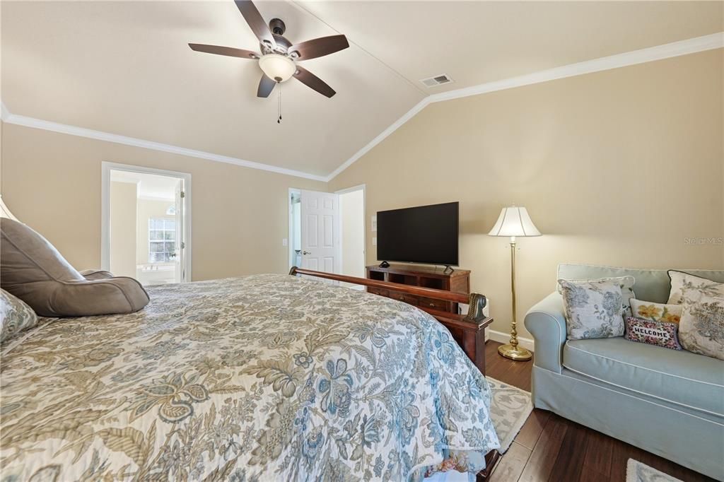 For Sale: $515,000 (4 beds, 3 baths, 2234 Square Feet)