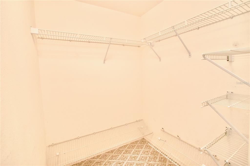 En Venta: $422,000 (3 camas, 2 baños, 1558 Pies cuadrados)