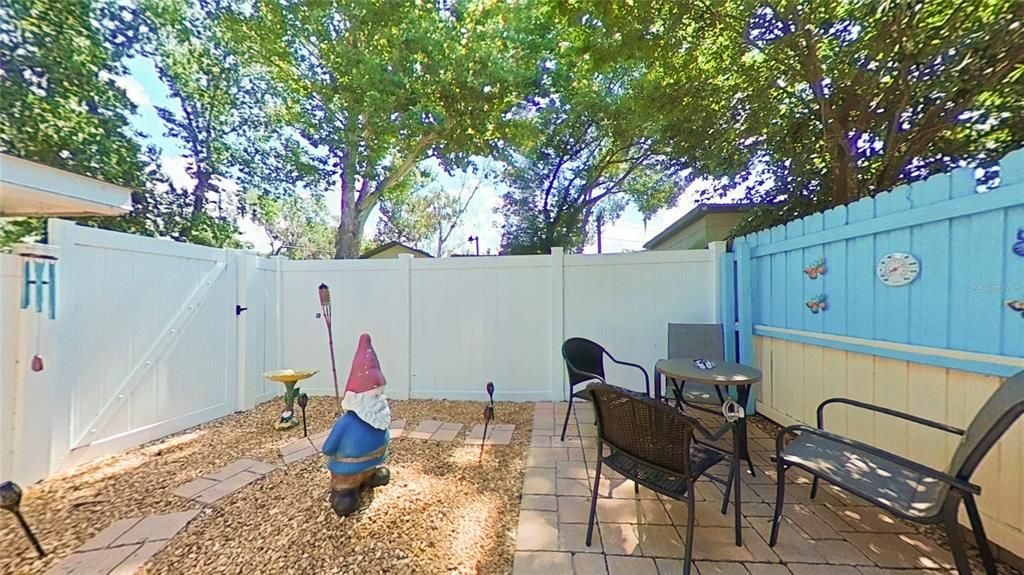 En Venta: $225,000 (2 camas, 1 baños, 830 Pies cuadrados)