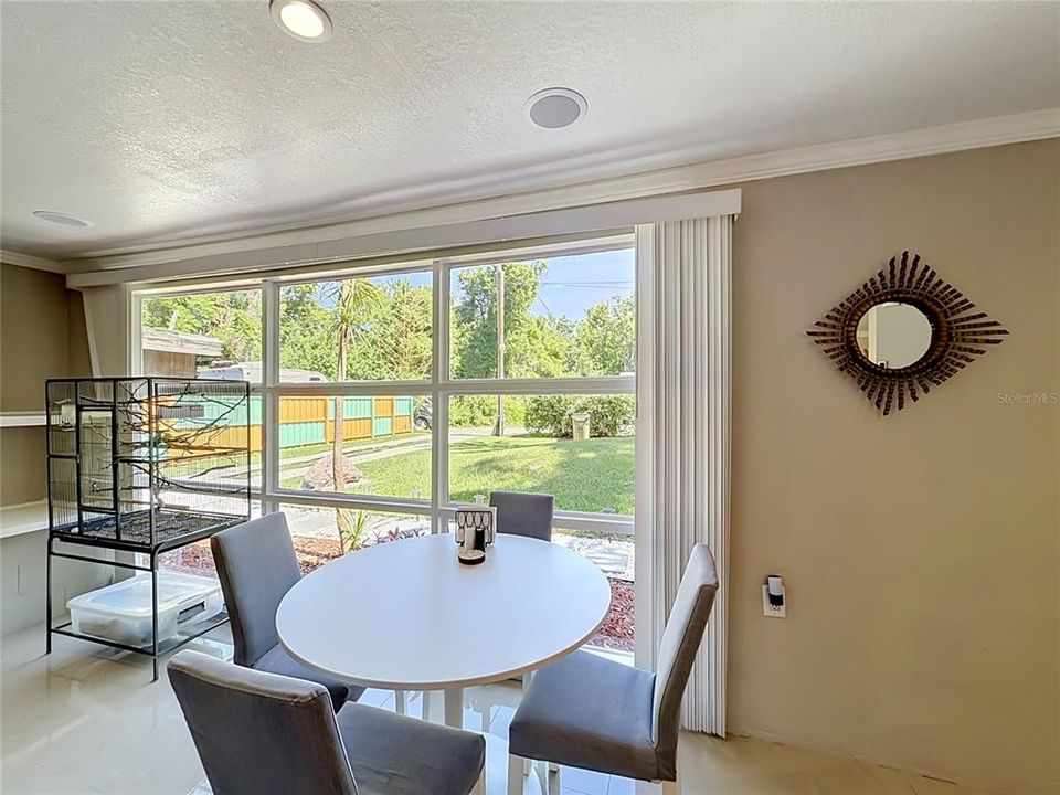 En Venta: $225,000 (2 camas, 1 baños, 830 Pies cuadrados)