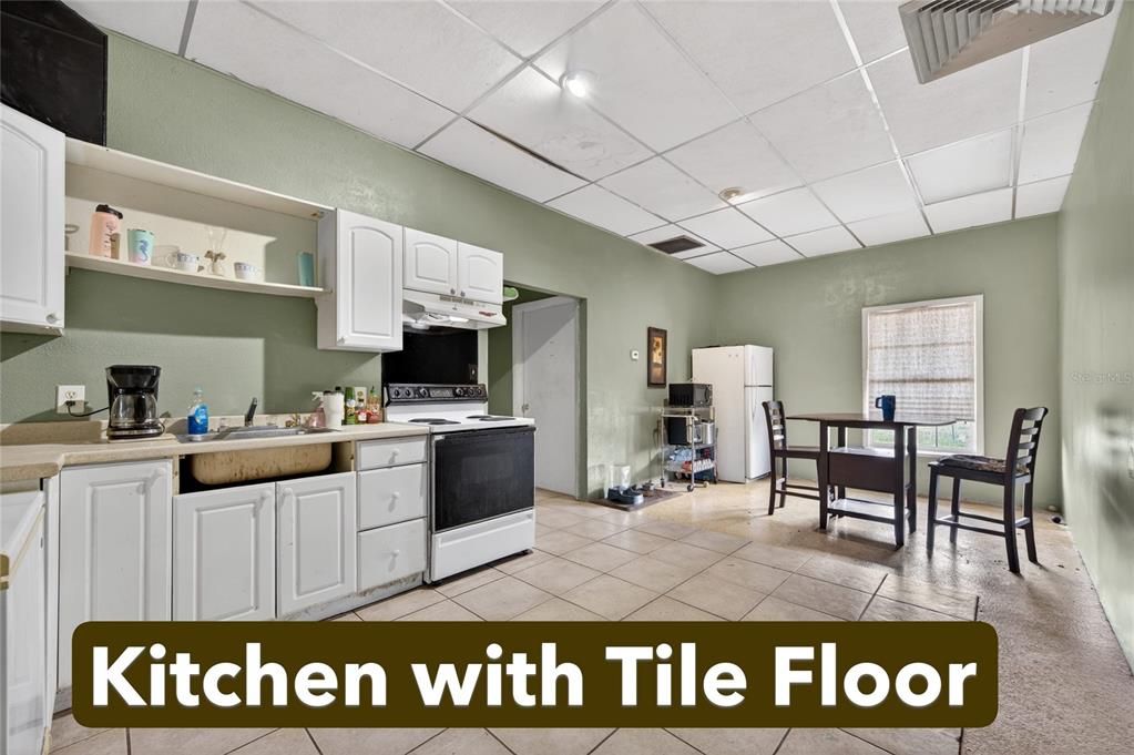 For Sale: $225,000 (1 beds, 0 baths, 1940 Square Feet)