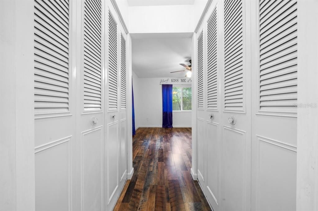 For Rent: $1,800 (3 beds, 2 baths, 1411 Square Feet)