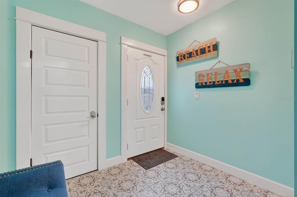 For Sale: $1,599,000 (5 beds, 6 baths, 3080 Square Feet)