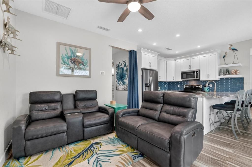 For Sale: $1,599,000 (5 beds, 6 baths, 3080 Square Feet)