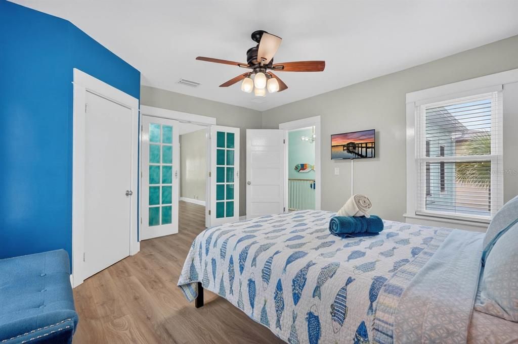 For Sale: $1,599,000 (5 beds, 6 baths, 3080 Square Feet)