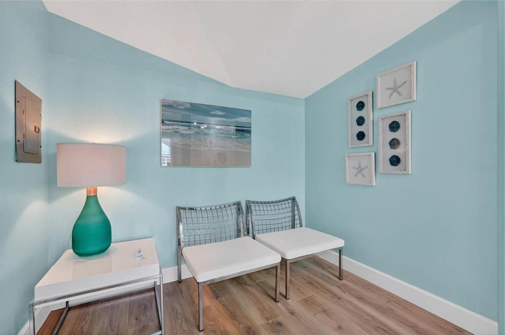For Sale: $1,599,000 (5 beds, 6 baths, 3080 Square Feet)